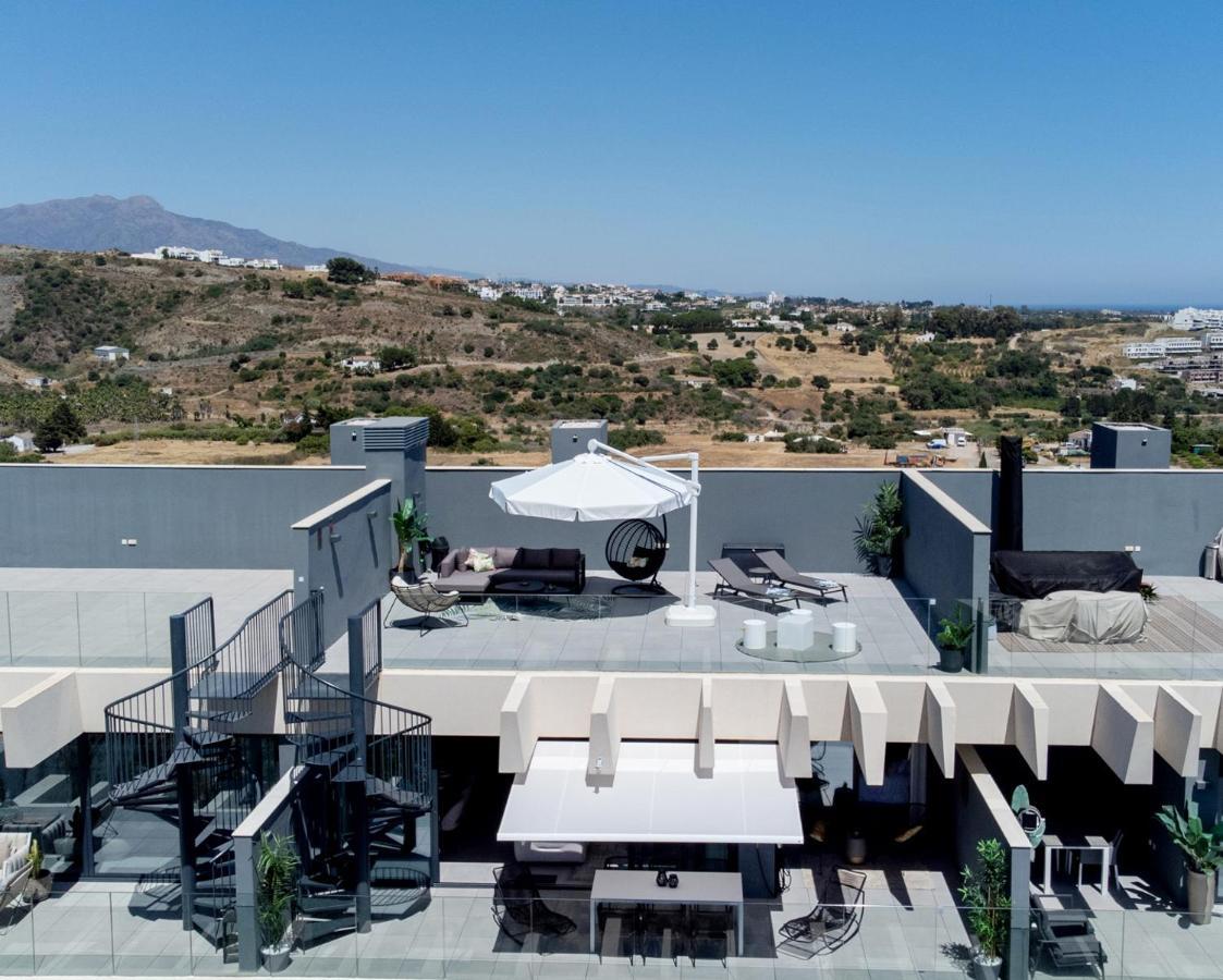 The Golden Oasis Penthouse Apartment Estepona Exterior photo