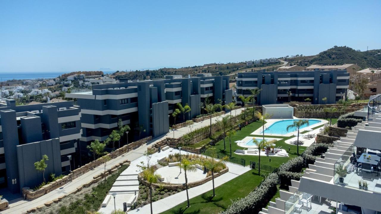 The Golden Oasis Penthouse Apartment Estepona Exterior photo